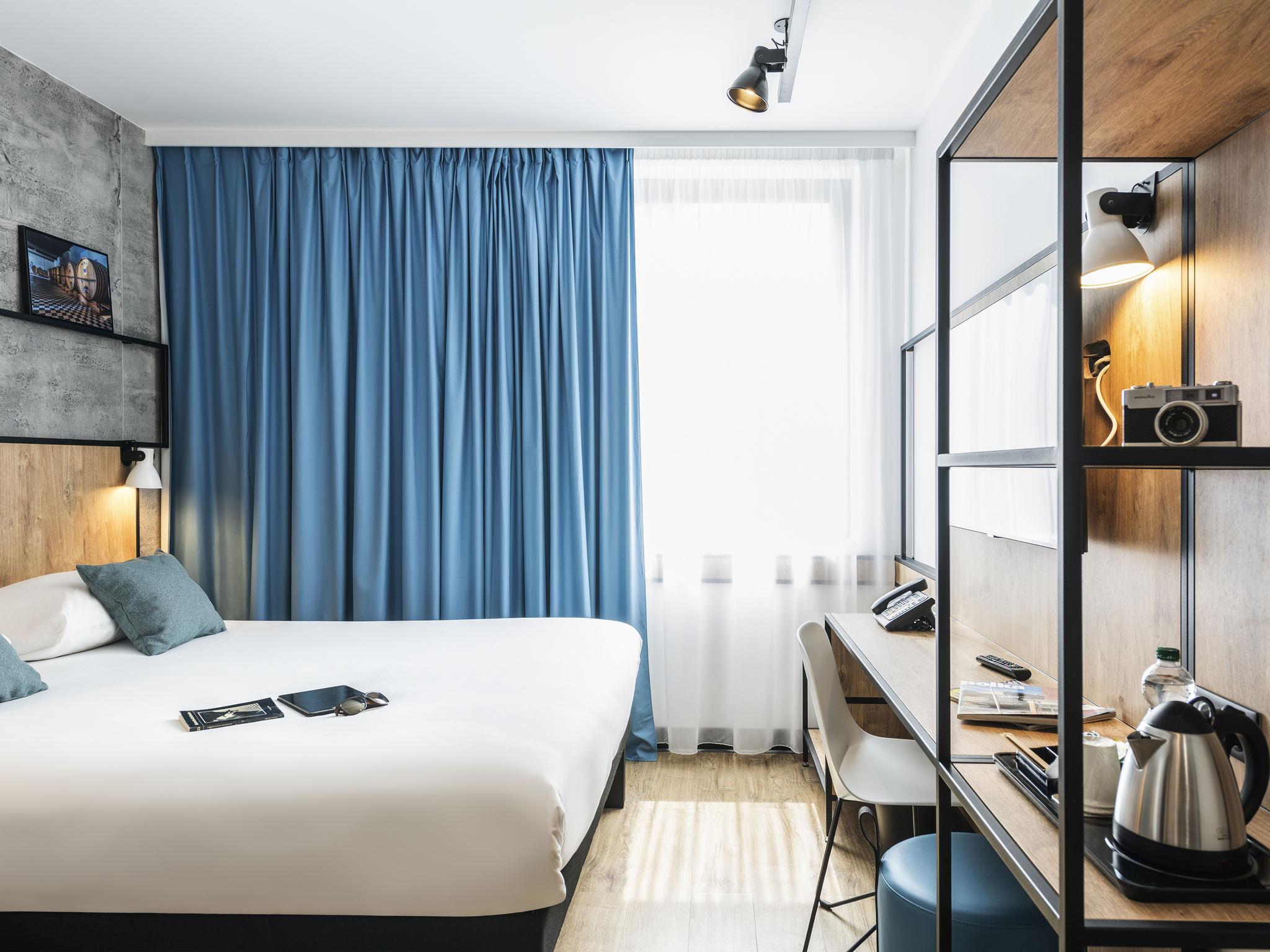 Ibis Lyon Sud Oullins Hotel Exterior photo