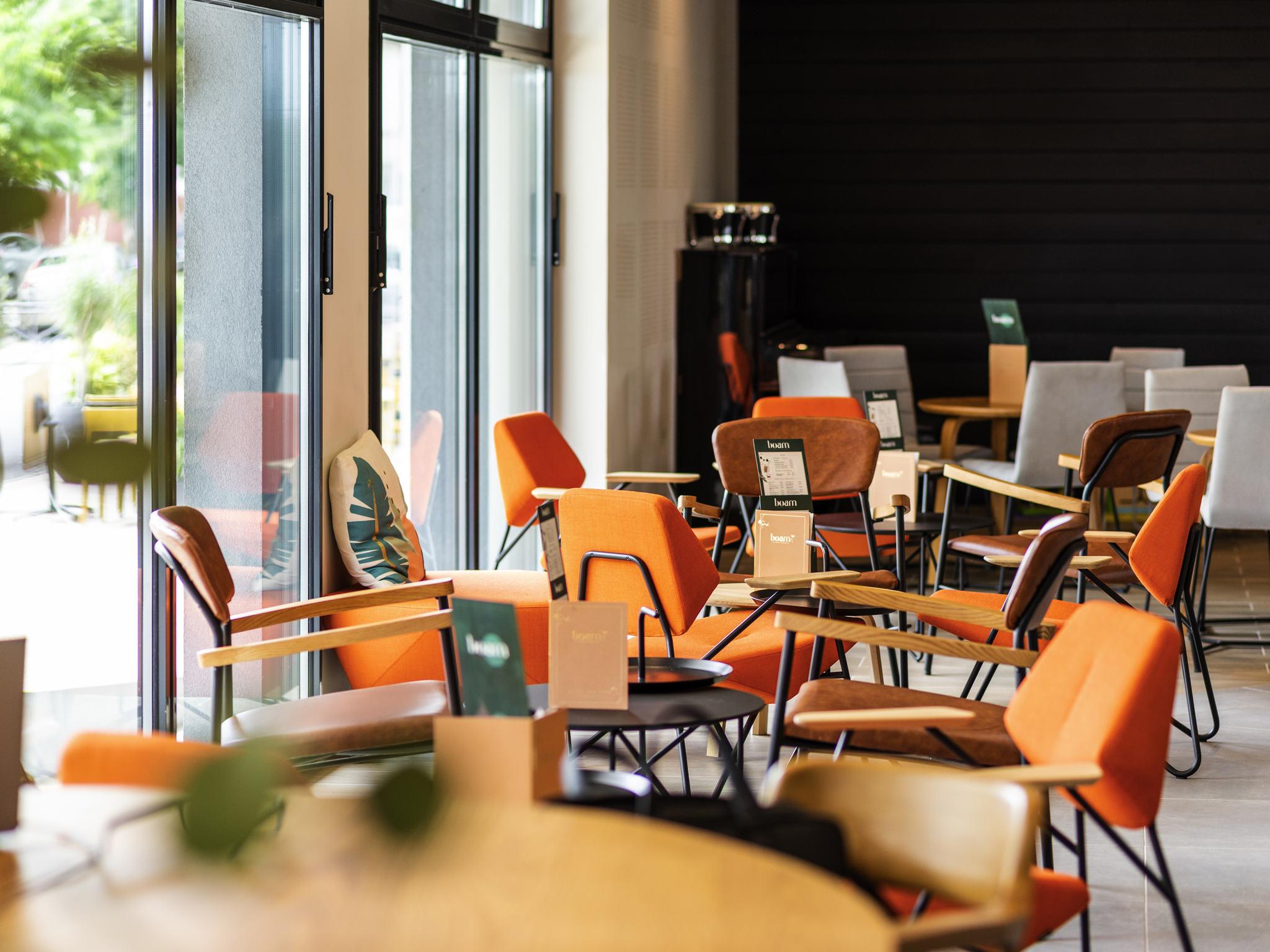 Ibis Lyon Sud Oullins Hotel Exterior photo